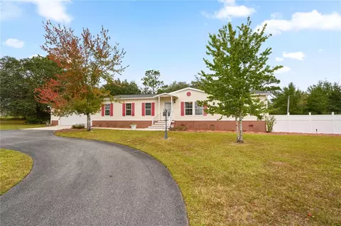 10591 NE 112th Ln, Archer, FL 32618