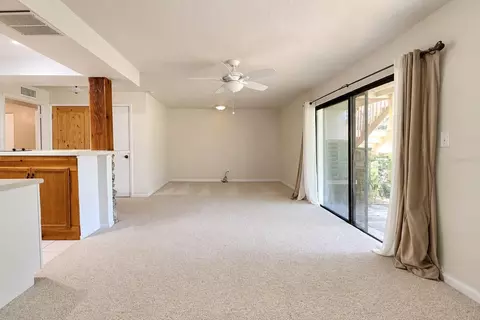 Living - 612 NW 101st St, Gainesville, FL 32607 photo 12 of 13