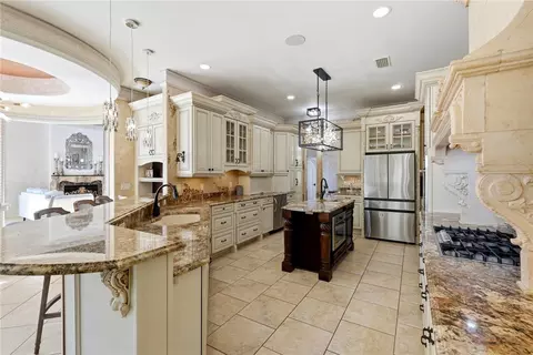 Kitchen - 10851 SW 14th Ln, Gainesville, FL 32607 photo 1 of 8