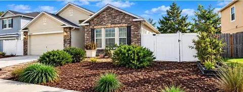 24524 SW 11th Rd, Newberry, FL 32669
