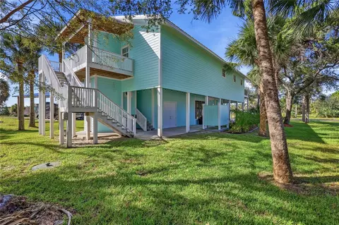 Exterior - 104 3rd St NW, Steinhatchee, FL 32359 photo 11 of 11
