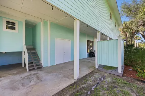 Exterior - 104 3rd St NW, Steinhatchee, FL 32359 photo 10 of 11
