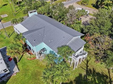 View/Area - 104 3rd St NW, Steinhatchee, FL 32359 photo 3 of 8