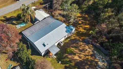 251 Paradise Shores Rd, Crescent City, FL 32112