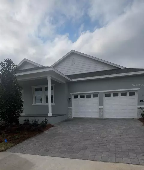 375 Ridgemark Ave, Groveland, FL 34736