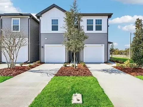 528 Trout Run Rd, Jacksonville, FL 32218