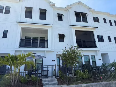1618 Springwell Ln, Sarasota, FL 34240