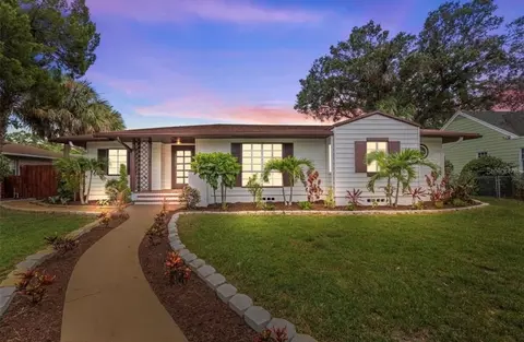 2640 Dartmouth Ave N, Saint Petersburg, FL 33713