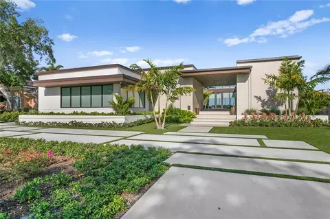 323 Cordova Blvd NE, Saint Petersburg, FL 33704