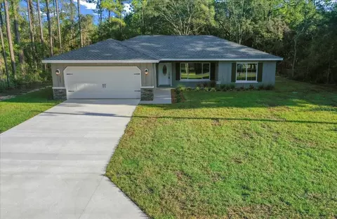 9879 N Athenia Dr, Dunnellon, FL 34433