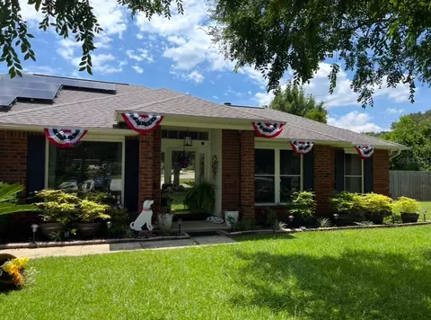 11511 Thousand Oaks Ct, Pensacola, FL 32514