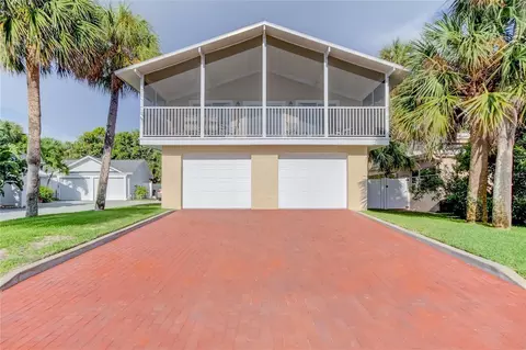 725 Eldorado Ave, Clearwater Beach, FL 33767