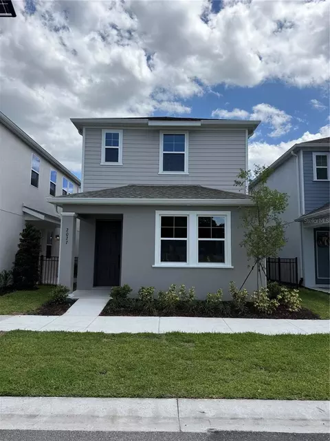 2027 Amelia Bay Pl, Valrico, FL 33596