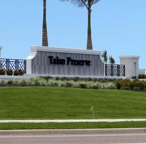 14300 Eagle Branch Dr, Nokomis, FL 34275