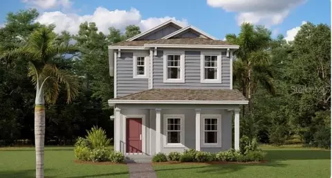 696 Bayern Ln, Debary, FL 32713