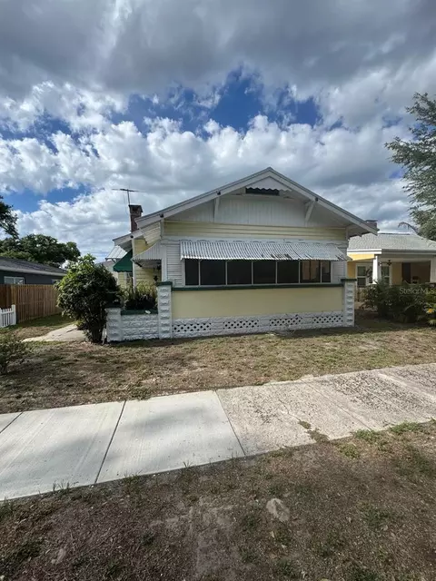851 25th Ave N, Saint Petersburg, FL 33704