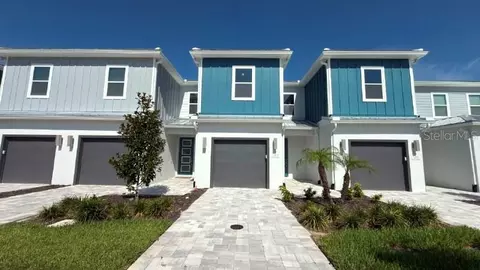 1208 Royal View Ter, Reunion, FL 34747