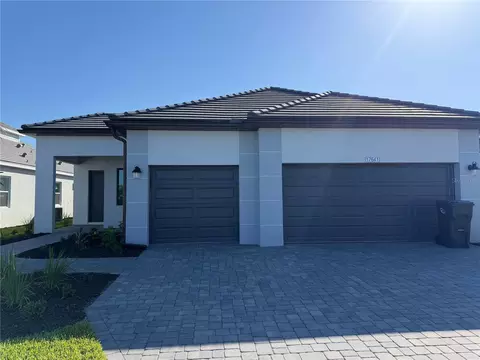 17641 Meandering Palms Xing, Bradenton, FL 34212