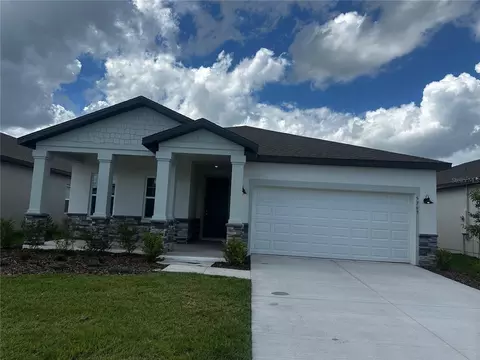 5767 Cattle Ranch Dr, Saint Cloud, FL 34771