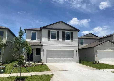 2211 Red Crossbill St, Wimauma, FL 33598