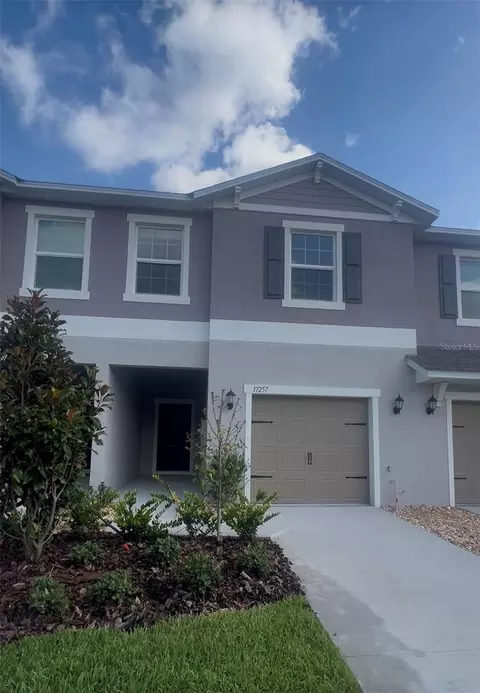 17257 Southern Haven Dr, Wimauma, FL 33598