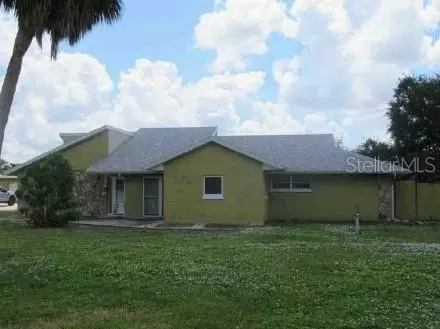 1204 110th St E, Bradenton, FL 34212