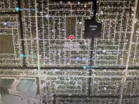426 NW 11th Ter, Cape Coral, FL 33993