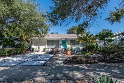 227 22nd Ave S, Saint Petersburg, FL 33705