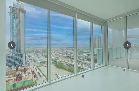 1040 Biscayne Blvd #1406, Miami, FL 33132