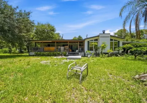 5506 Sams Creek Trl, Plant City, FL 33565
