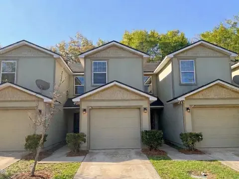 7836 Playschool Dr, Jacksonville, FL 32210