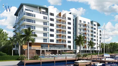 411 E Shore Dr #PH8, Clearwater Beach, FL 33767