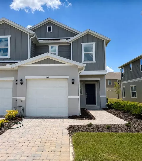 355 Sequoia Dr, Lake Wales, FL 33859