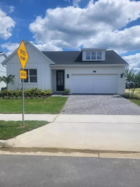 1826 Pinecliff Dr, Apopka, FL 32703