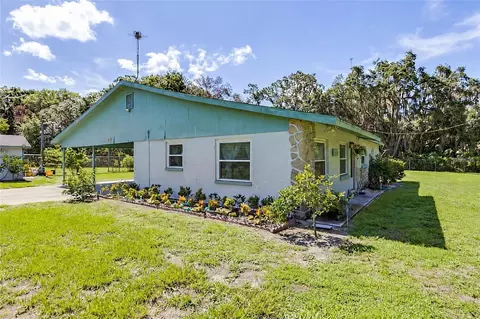 2455 Arnaz Dr, Mulberry, FL 33860