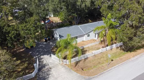 5700 Marinell Dr, Orlando, FL 32809
