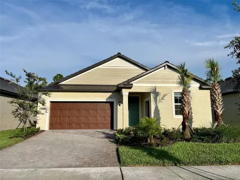 10350 Minnow Ray Dr, Land O Lakes, FL 34638