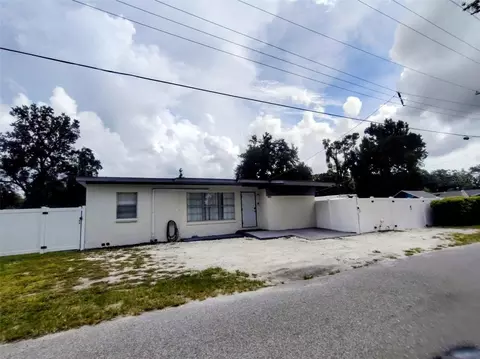 8102 N Newport Ave, Tampa, FL 33604