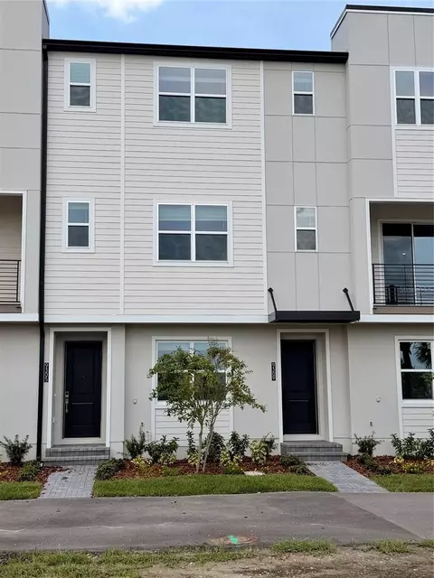 9305 Luminary Blvd, Orlando, FL 32827