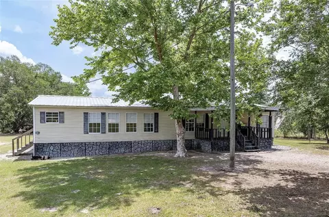287 SW Glider Way, Fort White, FL 32038