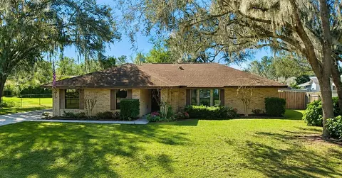1317 Timberidge Dr, Lakeland, FL 33809