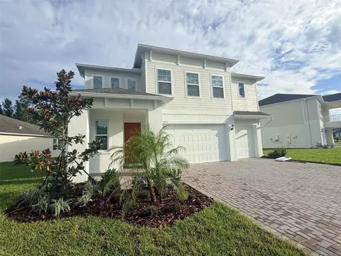 1257 Broward Dr, Zephyrhills, FL 33541