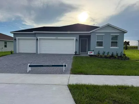 12880 Trovita Dr, Grand Island, FL 32735