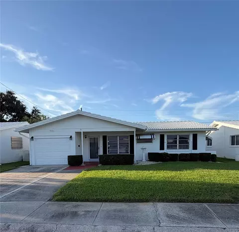 4453 100th Ave N #2, Pinellas Park, FL 33782