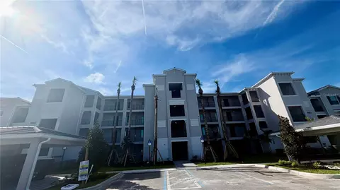 19110 Scallop Loop #303, Lakewood Ranch, FL 34211