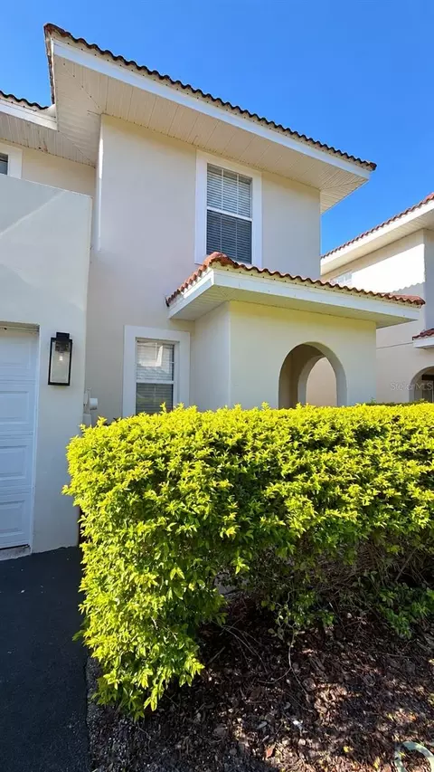 3128 Santorini Ct, Tampa, FL 33611