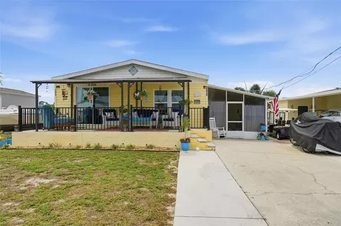 1272 Seagull Dr, Englewood, FL 34224