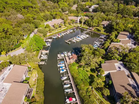 1702 Glenhouse Dr #308, Sarasota, FL 34231