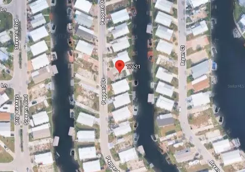 17621 Peppard Dr, Fort Myers Beach, FL 33931