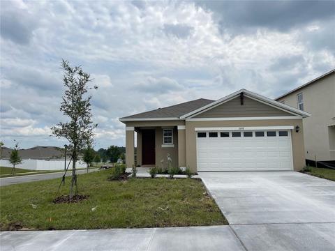 2698 Rowan St, Tavares, FL 32778